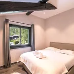 Demi-chalet Cosy à Avec Jardin, Parking Et Wi-fi - Fr-1-343-227 Appartement *