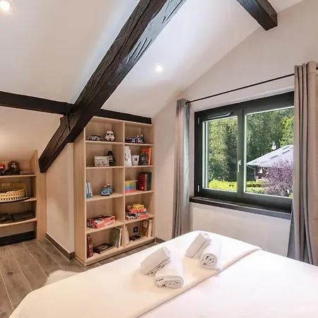 Appartement Demi-chalet Cosy à Avec Jardin, Parking Et Wi-fi - Fr-1-343-227