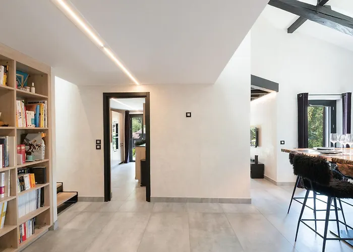 Demi-chalet Familial A - 8 Pers, Parking, Wifi - Fr-1-343-227